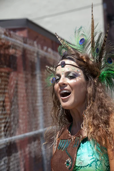 NUEVA YORK - 23 de junio: 30º desfile anual de sirenas en Coney Island —  Fotos de Stock