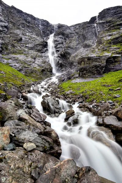 Trollfossen στη Νορβηγία — Φωτογραφία Αρχείου