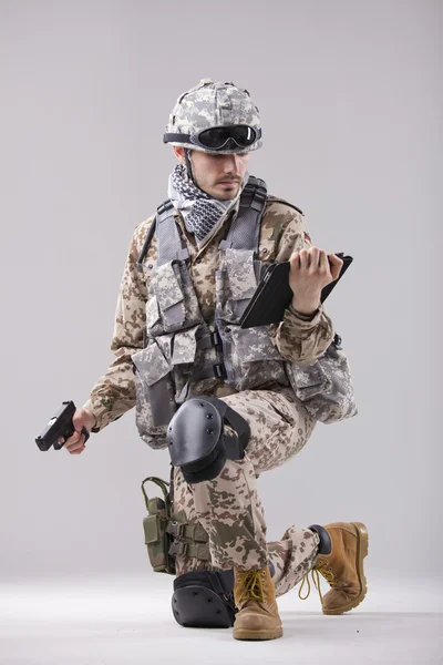 Modern soldier — Stock Photo, Image