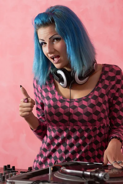 DJ girl in headphones — Stock Photo, Image