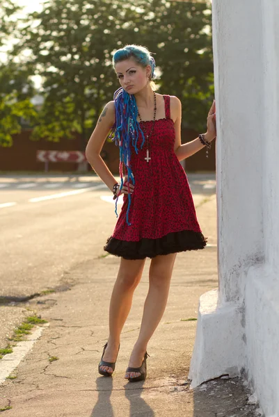 Menina de mangá na moda ao pôr do sol — Fotografia de Stock