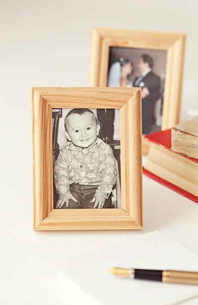 stock image Wooden frame with old photo