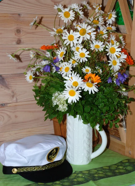 Kwiaty dla kapitana — Zdjęcie stockowe