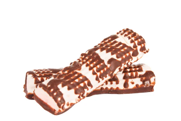 Bolo com chocolate isolado — Fotografia de Stock