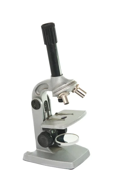 Staré mikroskop, samostatný — Stock fotografie