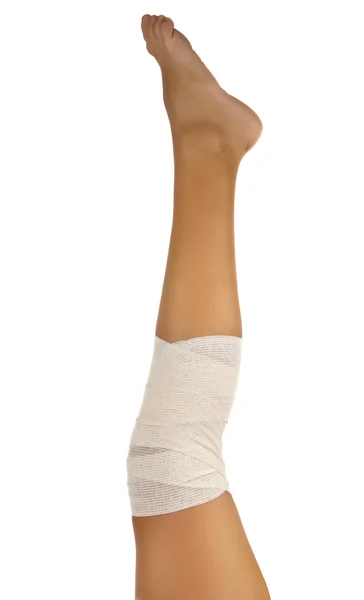 Bandaj ile yaralı ayak bileği — Stok fotoğraf