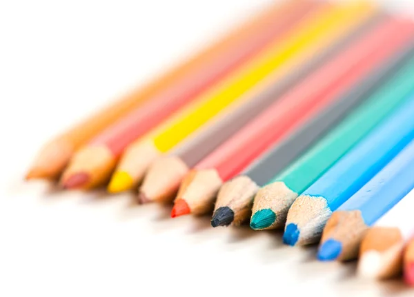 Кольорові олівці на білому — стокове фото