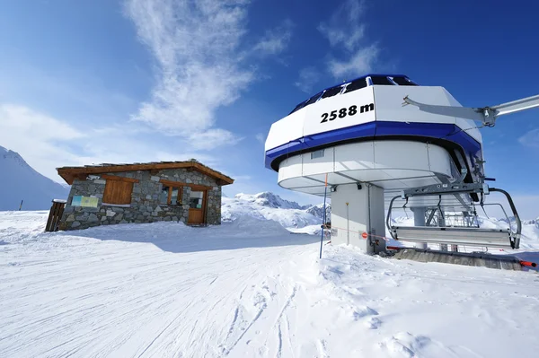 Estação de elevação de esqui — Fotografia de Stock