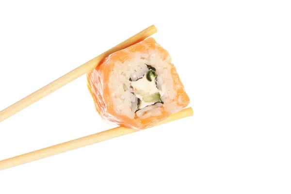 Sushi roll met stokjes — Stockfoto