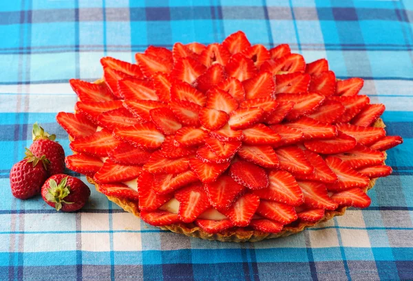 Torta de morango — Fotografia de Stock