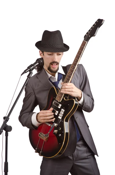 Homme d'affaires jouant de la guitare sur blanc — Photo