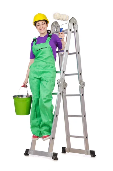 梯子の上に立っている女性労働者 — ストック写真