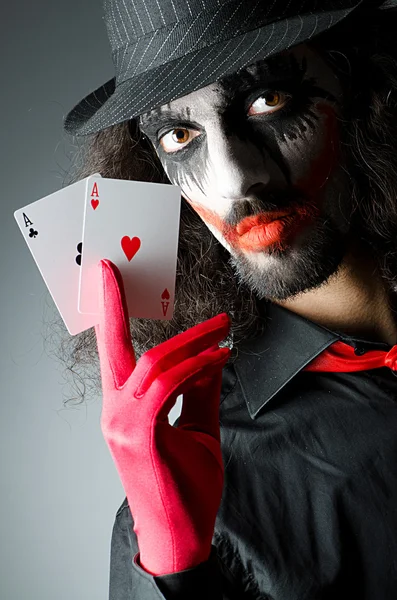 Joker con le carte in studio sparare — Foto Stock