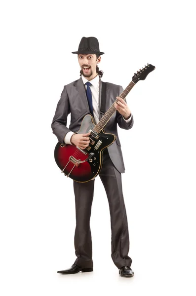 Kytarista v obleku na bílém pozadí — Stock fotografie