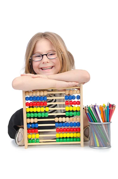 Flicka med abacus på vit — Stockfoto