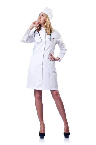 Молодая женщина врач на белом — стоковое фото