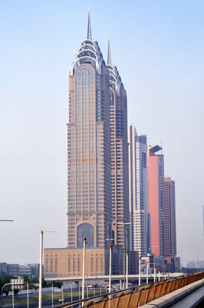 Vista en rascacielos modernos en Dubai Marina — Foto de Stock