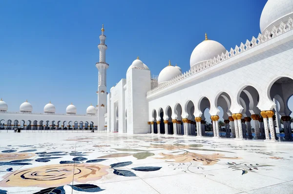 Абу Дабі Шейх Заїд Біла Мечеть — стокове фото