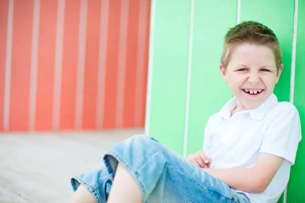 Retrato de niño feliz —  Fotos de Stock