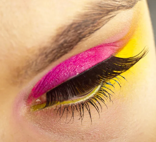 Közelkép szem make-up csillogás — Stock Fotó