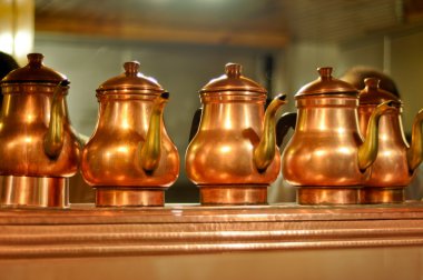 eski moda bakır coffeepots İstanbul, Türkiye