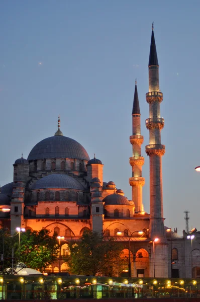 Valide Sultan Mosque most famous as Yeni Cami — Stock Photo, Image