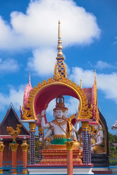 Buddha-statue i Wat Plai Laem – stockfoto