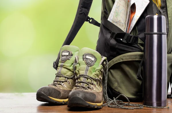 Sırt çantası ve ayakkabı backpackers Telifsiz Stok Fotoğraflar