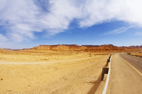 El sol brillante en el desierto de piedra —  Fotos de Stock