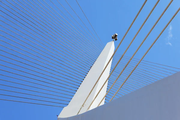 A nova ponte branca ultra-moderna em Jerusalém — Fotografia de Stock