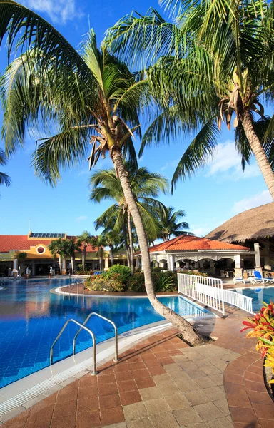 Pool im Hotel Sol Cayo Guillermo — Stockfoto