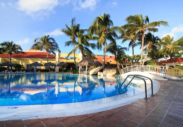 Pool im Hotel Sol Cayo Guillermo — Stockfoto
