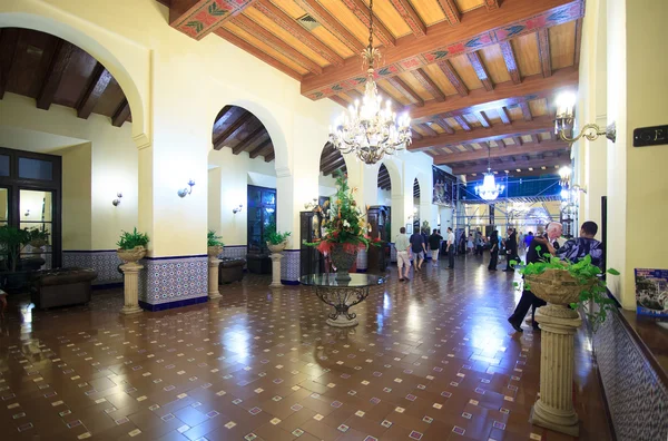 Ontvangst van Hotel Nacional de Cuba — Stockfoto