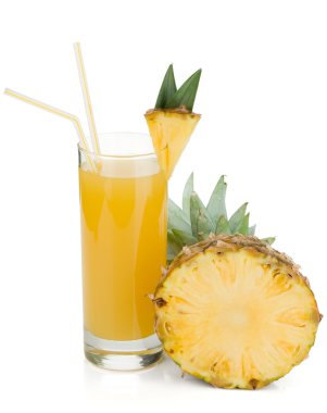 bardakta ananas suyu