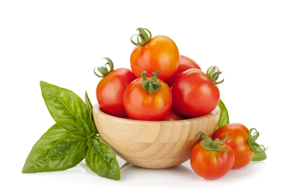 在一个碗中熟的西红柿 — 图库照片