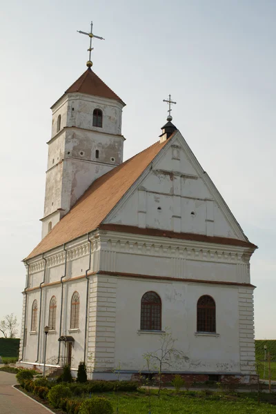 Ortodoxa kyrkan av Frälsarens förvandling i zaslawye, vara — Stockfoto
