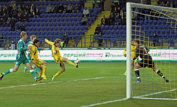 FC Metalist Kharkiv vs FC Obolon Kiev partido de fútbol —  Fotos de Stock