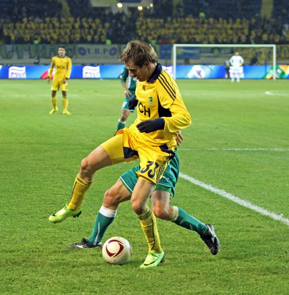Fc メタリスト ハリコフ対 fc オボロニ キエフ サッカーの試合します。 — ストック写真
