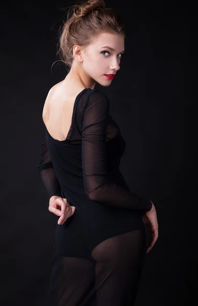 Young sensual & beauty woman in a fashionable dress. — Stock Photo, Image