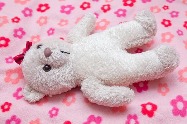 Urso de pelúcia pronto para dormir — Fotografia de Stock