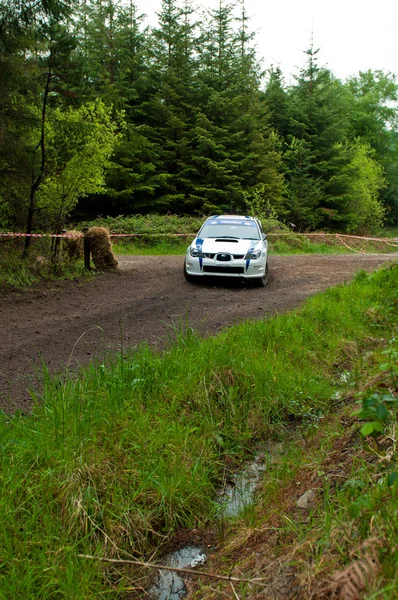 S. Cullen fahren Subaru impreza — Stockfoto