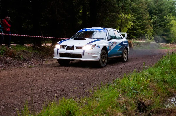 S. Cullen conduite Subaru Impreza — Photo