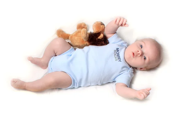 Liten nyfödd baby pojke — Stockfoto