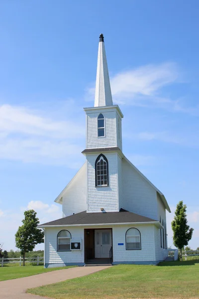 Rural kerk — Stockfoto