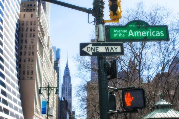 Znaki street w Nowym Jorku — Zdjęcie stockowe