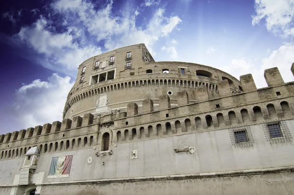 Couleurs du ciel sur Castel Sant'Angelo à Rome — Photo