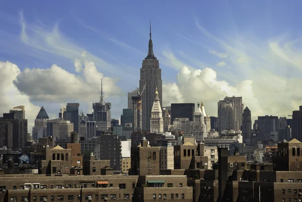Uitzicht op New York City vanaf Brooklyn Bridge — Stockfoto