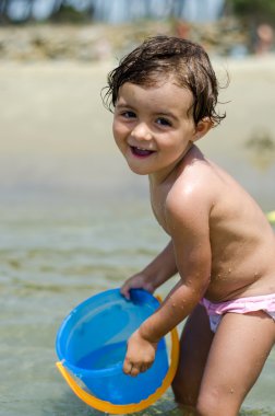 Bebek rahatlatıcı ve plajda zaman zevk