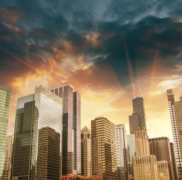 Arranha-céus e Skyline de Chicago, Illinois - EUA — Fotografia de Stock