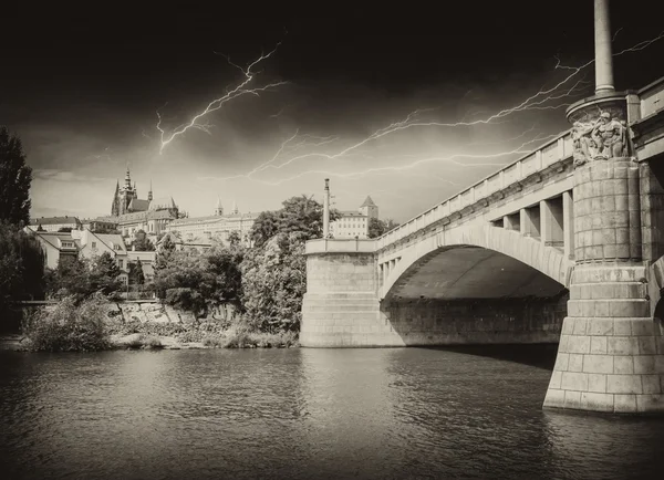 Dramatic Sky over Prague Bridge — Stock Photo, Image